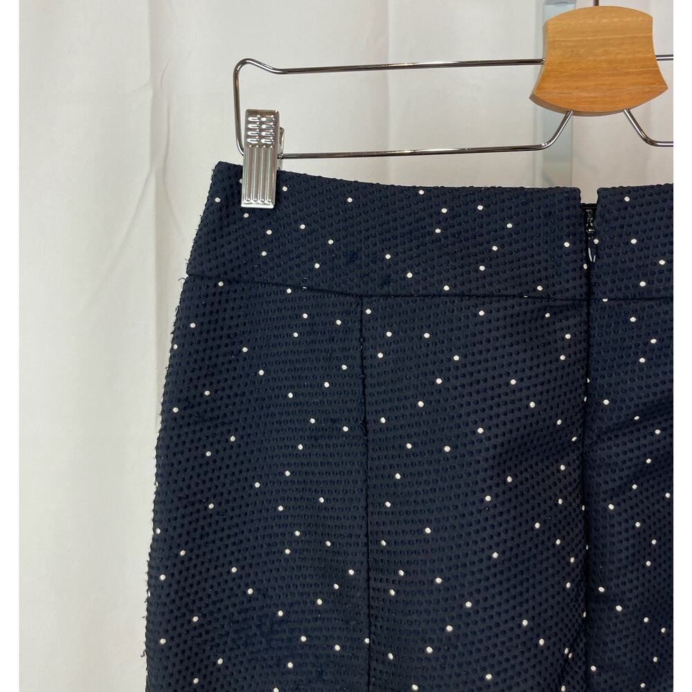ANN TAYLOR Blue Sz 6 Dot Jacquard Skirt Textured Straight Above Knee Lined Navy - Picture 7 of 12